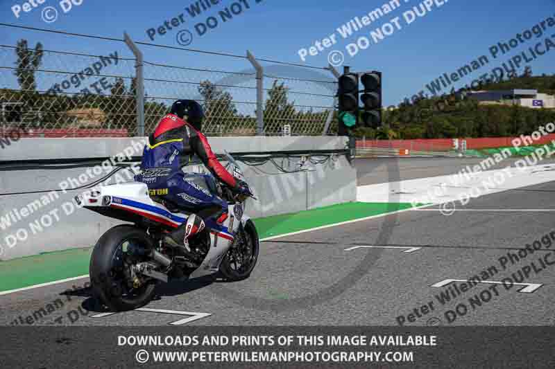 motorbikes;no limits;peter wileman photography;portimao;portugal;trackday digital images